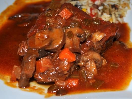 panela de pressão de carne em vaso italiano