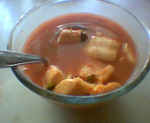 tom yum (sopa tailandesa picante)