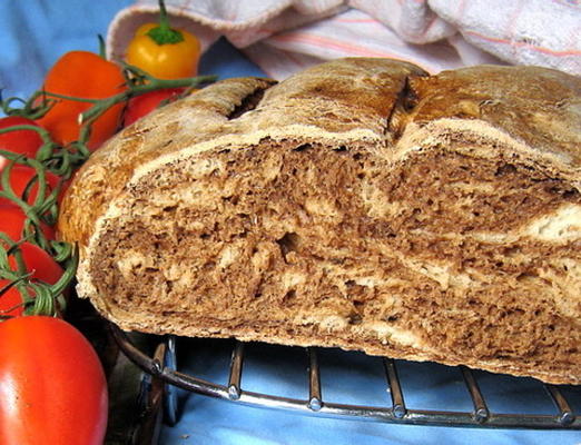 pão de tomate (pane al pomodoro)