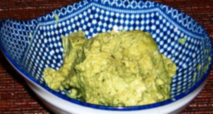 hummus italiano com pesto