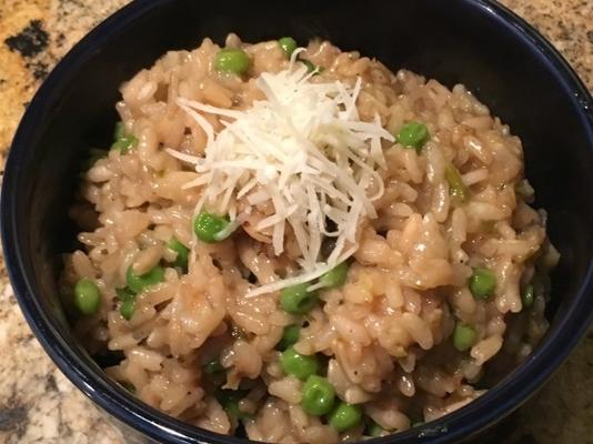 risoto com ervilhas e cebolinha