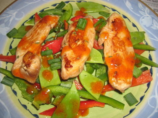 salada de frango estilo tailandês