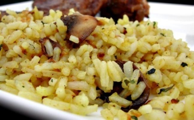 arroz de cogumelo picante