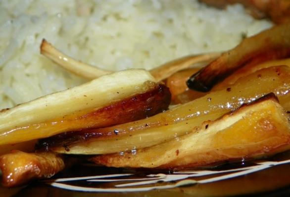 pastinagas assadas com mel