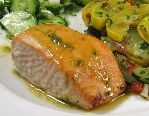 salmão assado com glacê de mostarda doce-n-quente - robin miller