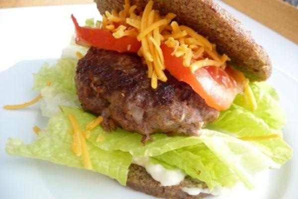 rissóis de carne marroquina temperada