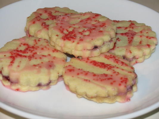 bolinhos de sonho de framboesa