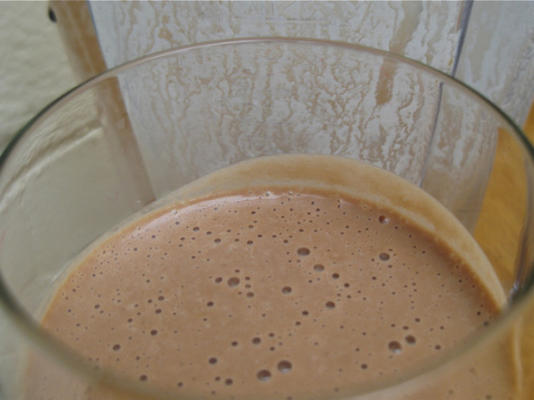 smoothie de macadâmia de chocolate vegan