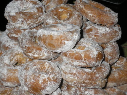donuts de bolo norueguês (hjortebakkels)