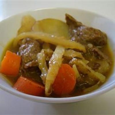 sopa de caril de carne