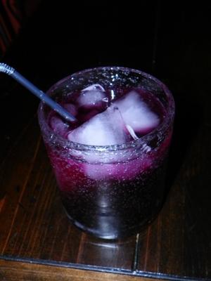 Soda Blueberry de Alton Brown de bom come (rede alimentar)
