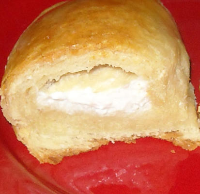 cream cheese crescente roll ups