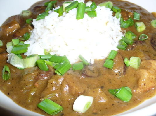 Frango e salsicha gumbo-oamc direções incluídas