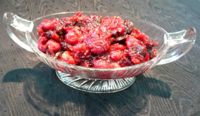 molho de cranberry com cerejas secas