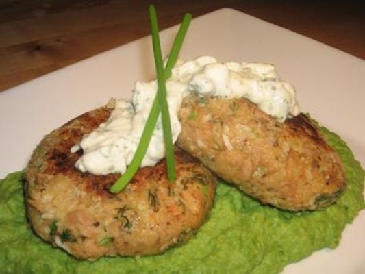 pabucas de atum com molho de dois rabanetes