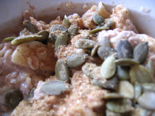 frutas muesli e iogurte suíço