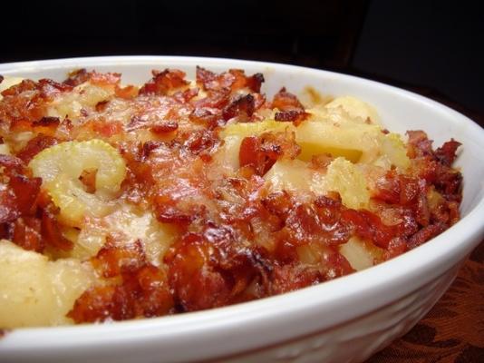 salada de batata alemão do forno