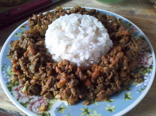 ervilhas de olhos pretos keema curry pita sanduíche