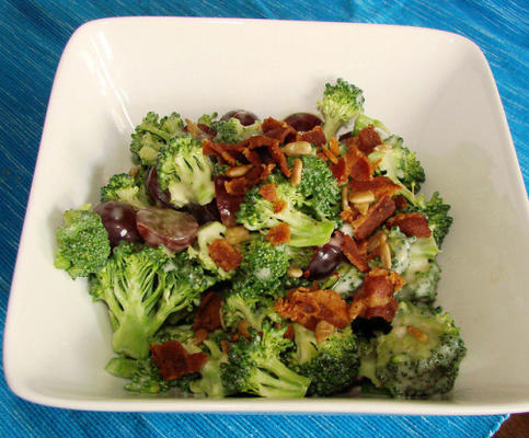 salada de brócolis de jackie