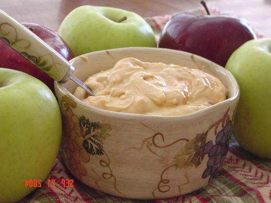 mergulho cremoso de maçã caramelo