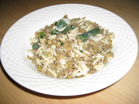 orecchiette com lentilhas, menta e feta