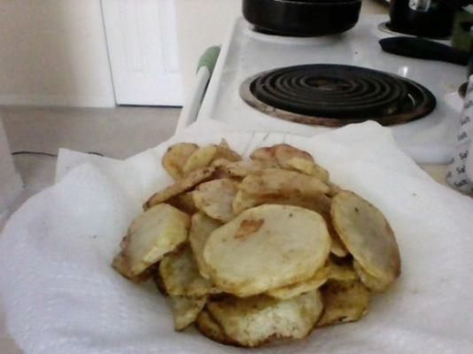 aaloo fry (batatas fritas picantes)