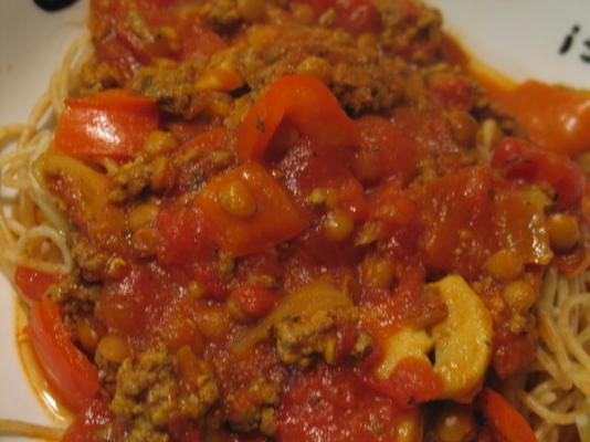 molho de espaguete ao curry com lentilhas