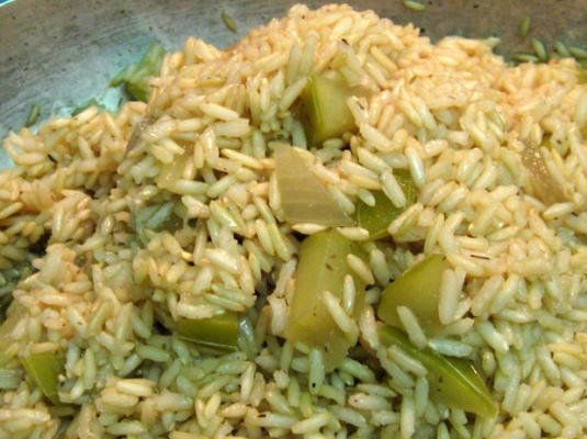 pilaf de arroz de maçã