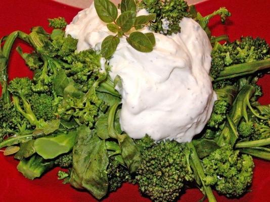 Broccolini com molho cremoso de limão