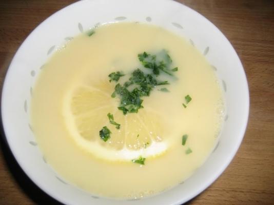 sopa de limão grego