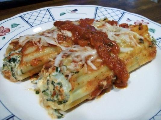 espinafre de queijo e manicotti de cogumelos