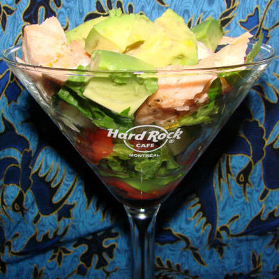 martini de salmão para 2 (salada em um copo)