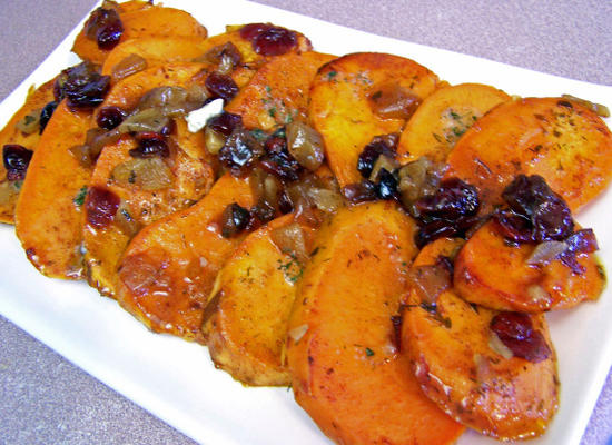 Batata-doce de gengibre cristalizadas com cranberries secas