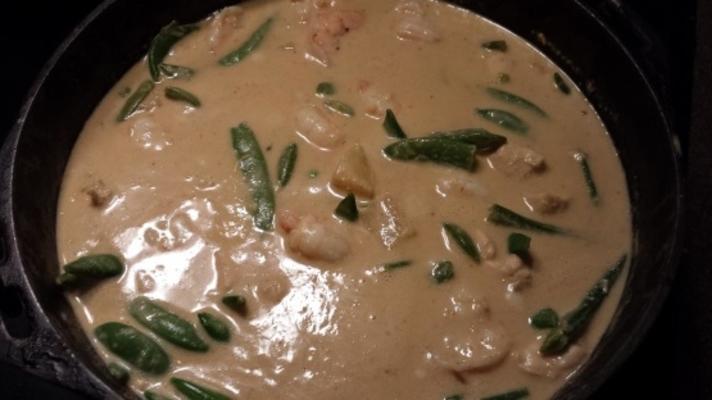 caril de abacaxi tailandês ou gaeng kua sapparod receita