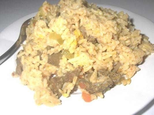 moui nagden (arroz em ensopado de carne)