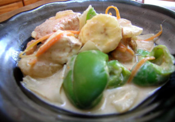 caril de peixe tailandês - kaeng ped pla / ou tofu
