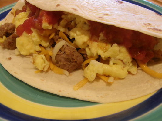 tacos de café da manhã de peru