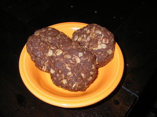 lynn 'chocolate fácil e manteiga de amendoim sem biscoitos assar