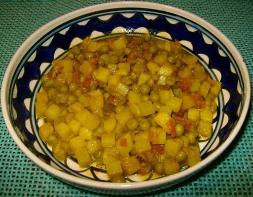 aloo matar ki sabzi (caril de batata n ervilhas)