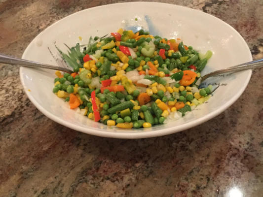 salada vegetariana medley