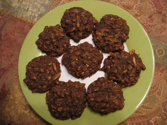 biscoitos de aveia com chocolate e amêndoas