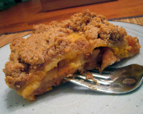 lasanha de sobremesa de maçã e queijo cheddar