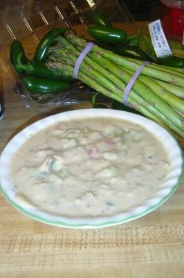 peru com sobra de batata cremosa e sopa de espargos