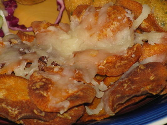 chips de batata-doce frita com mussarela