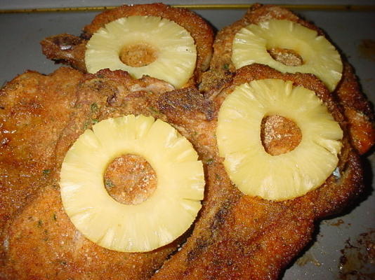 costeletas de porco de abacaxi assadas no forno