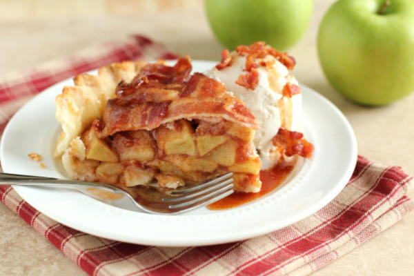 torta de maçã bacon