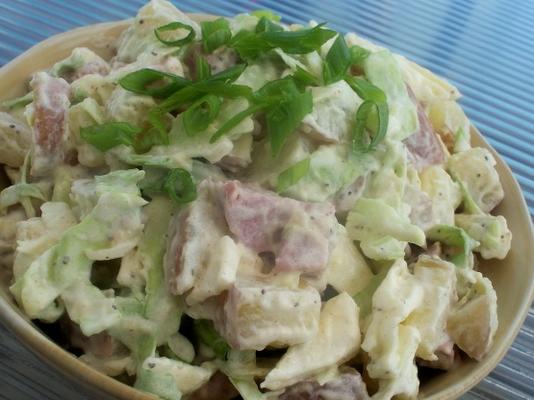 salada de batata de corned beef