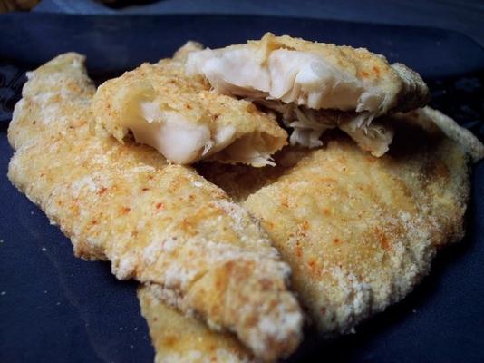 filetes de peixe com crosta de parmesão e fubá
