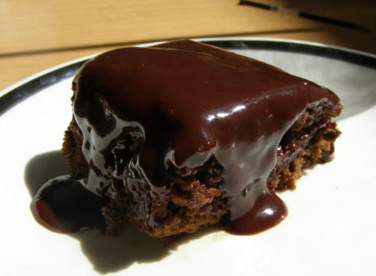 vegan de chocolate ganache abóbora bolo de especiarias