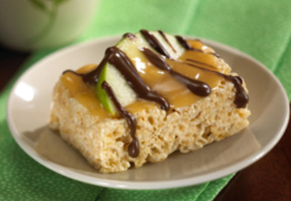 arroz caramelo maçã krispie trata